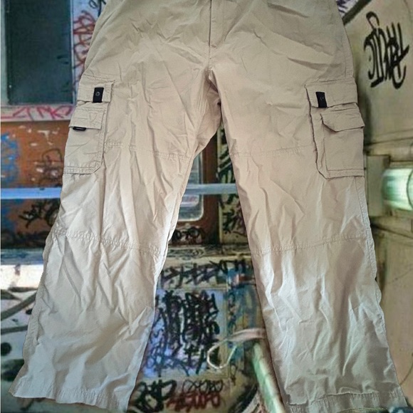Cargo Parachute Pants - Picture 4 of 6
